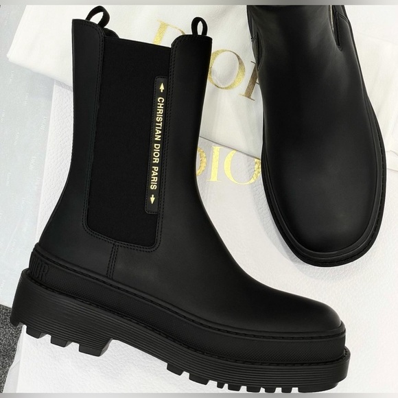 🖤BNIB Christian Dior black trial ankle boots - womens 36🖤 - Picture 1 of 7